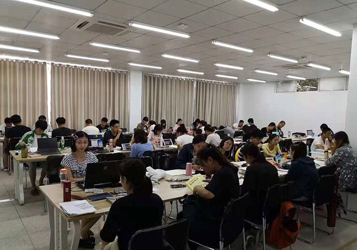 郑州考研自习室跟一般考研机构比起来有什么优势吗？